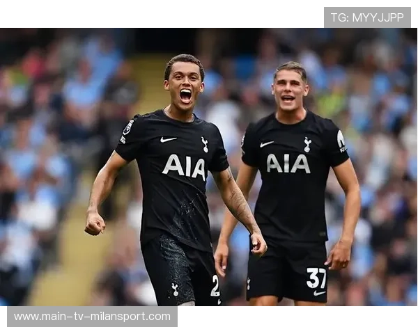 热刺边后卫贡献关键助攻，球队逆转取胜，热刺后卫引援